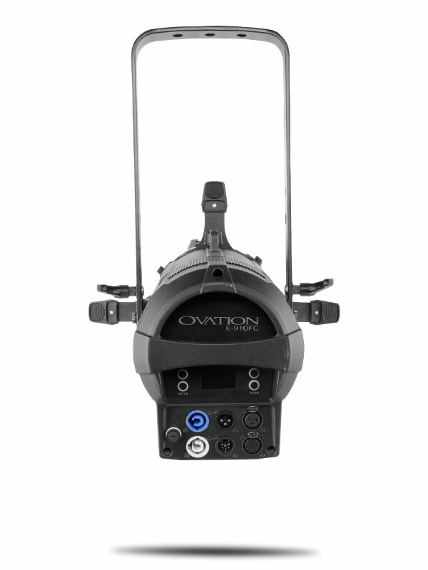 profilni_reflektor_chauvet_professional_ovation_910fc_4.jpg