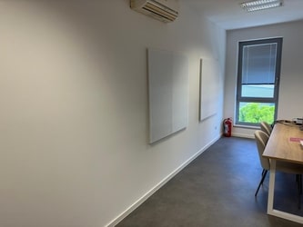 Acciona uredi, Split