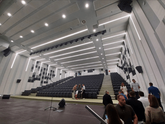 Apfel koncertna i kino dvorana, Makarska